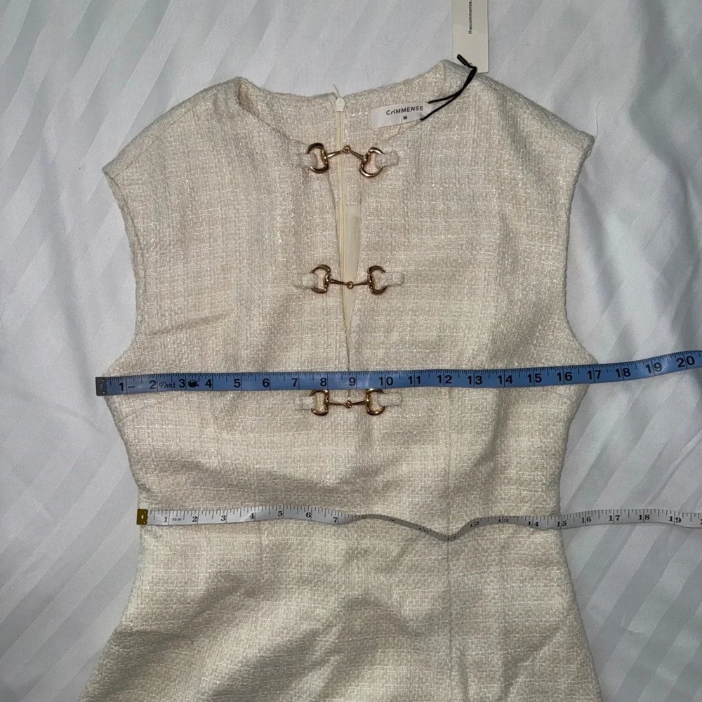 Commense Tweed Mini Dress Sleeveless Gold Buckle Detail Ivory Party Cocktail M‎ - Picture 11 of 17